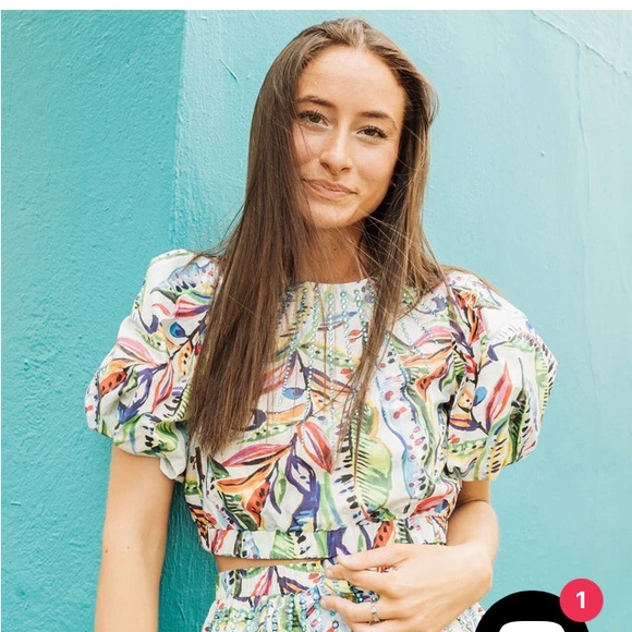 NWT Queen of Sparkles Tropical Jeweled Crop top and skort set M - Picture 6 of 6